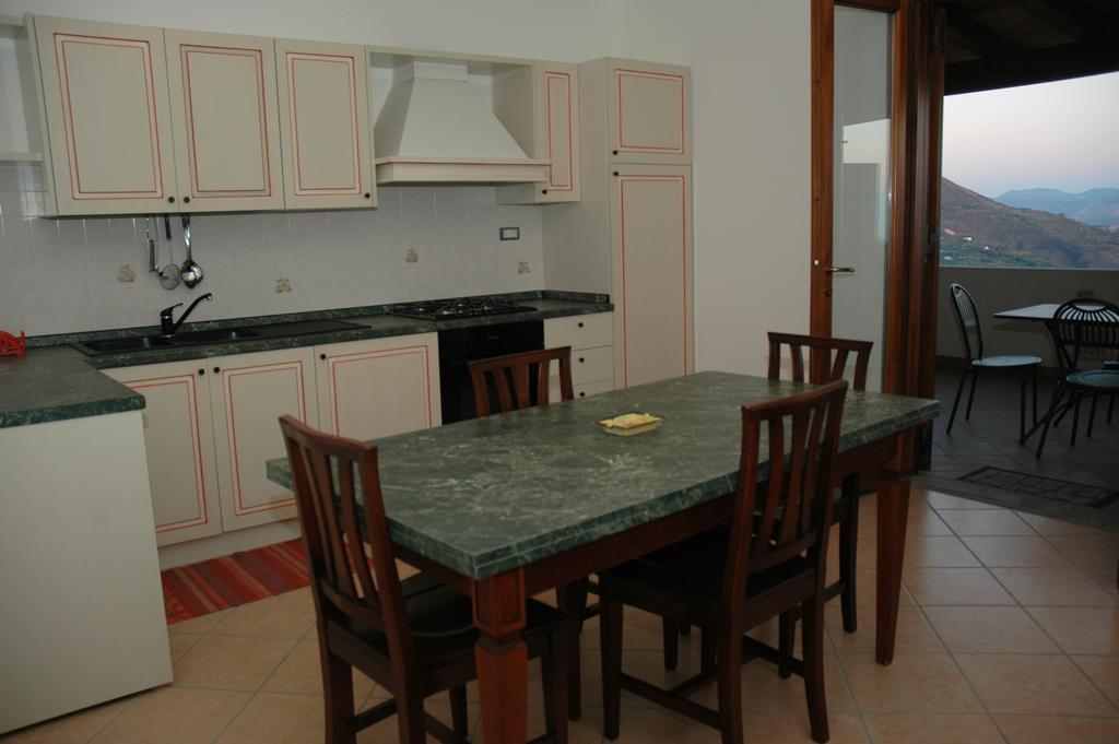 Eolian Residence Lipari  Zimmer foto